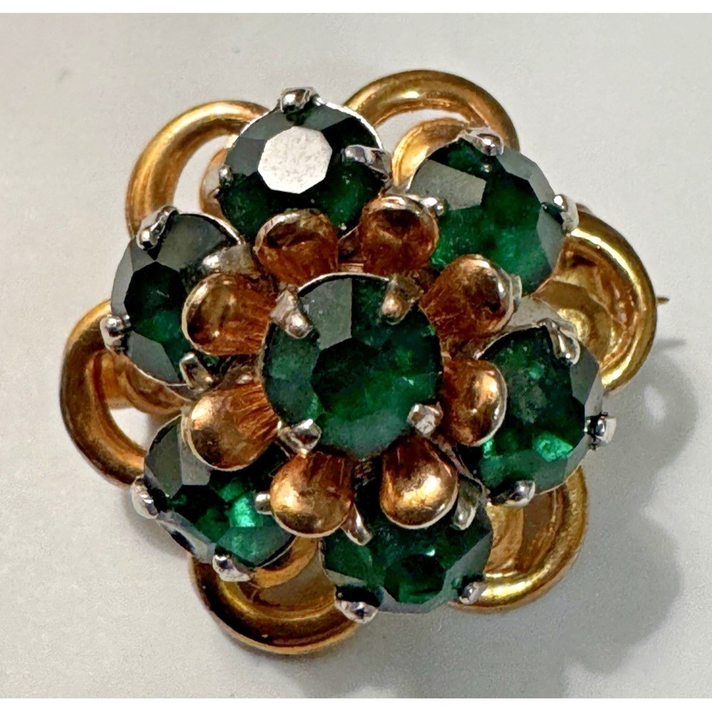 Vintage Barclay Emerald Green Rhinestone Flower Brooch Gold‎ Tone Signed Pin 1"